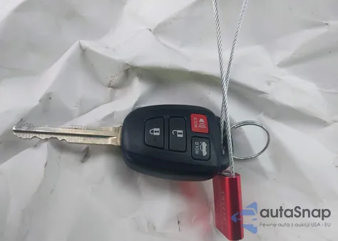 2017 Toyota Corolla Le из США, поврежденный, VIN 5YFBURHE1HP723519